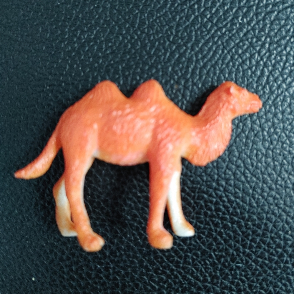 1" Camel Figurine or Cake Topper - Great Condition